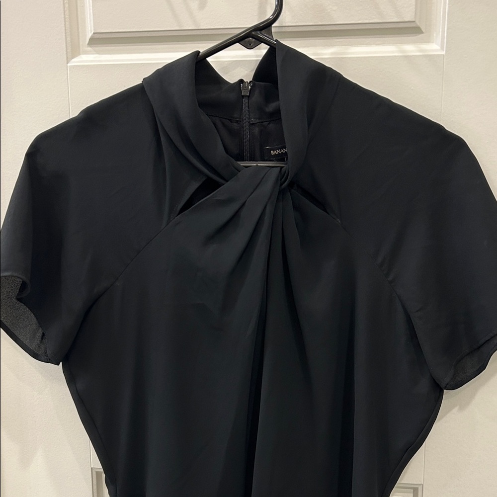 Twist neck Banana Republic Black Dress